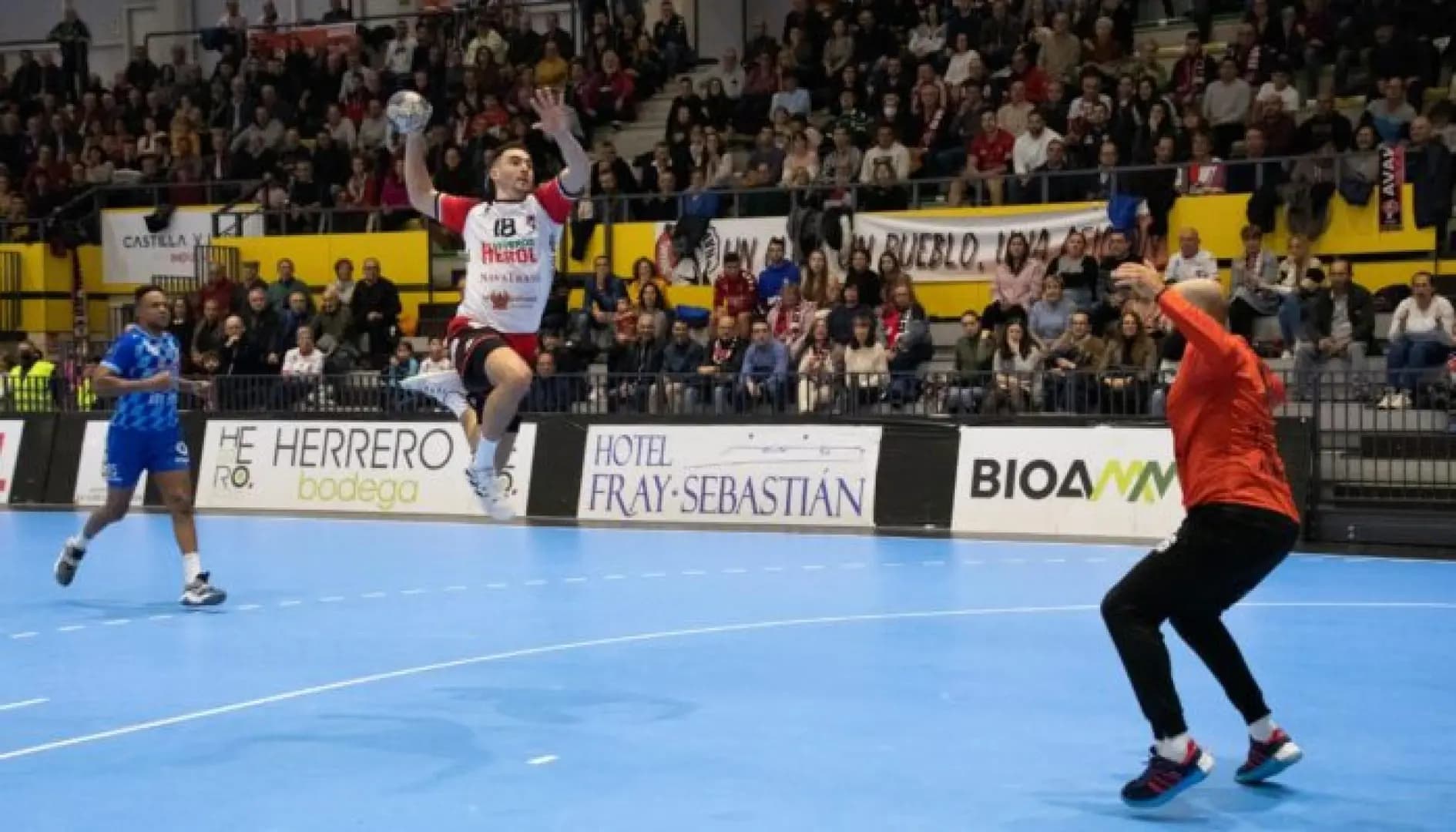 Slováci v drese Navy pri streleckej chuti