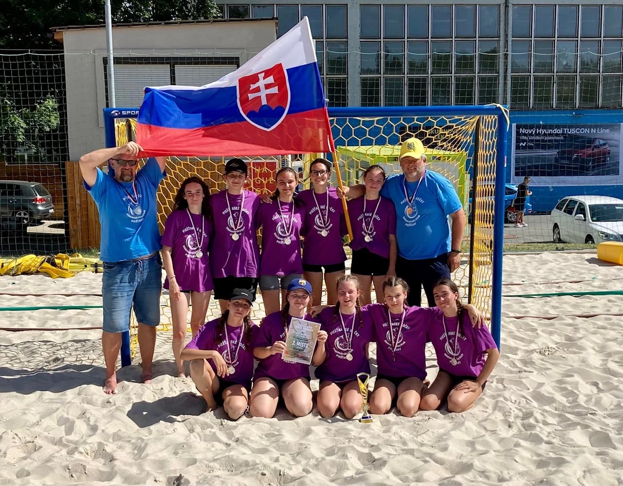 Úspech žiačok MHK Piešťany na Prague Open Beach Handball 2022