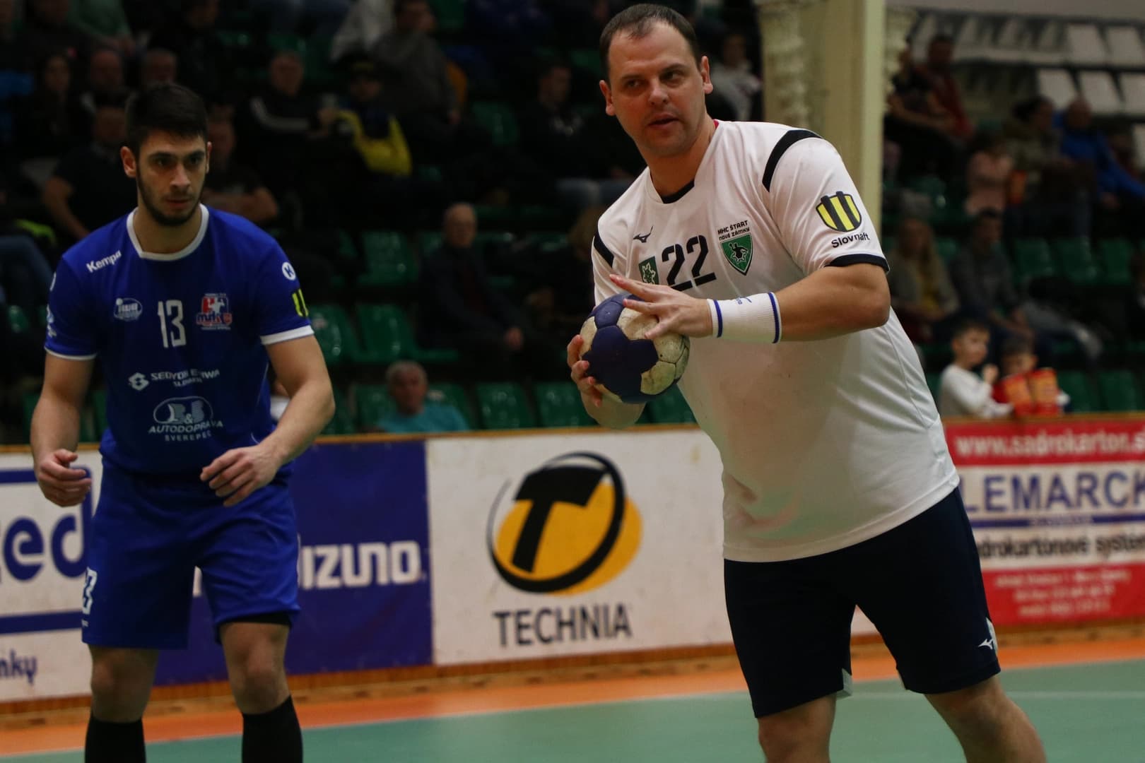 Nové Zámky nevzdávajú boj o semifinále, zdolali vicemajstra