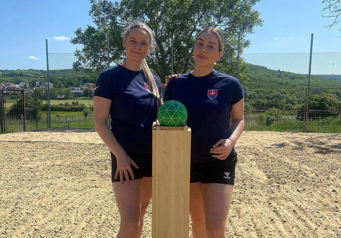 Haščíková a Kellner rozhodkyňami EHF v plážovej hádzanej