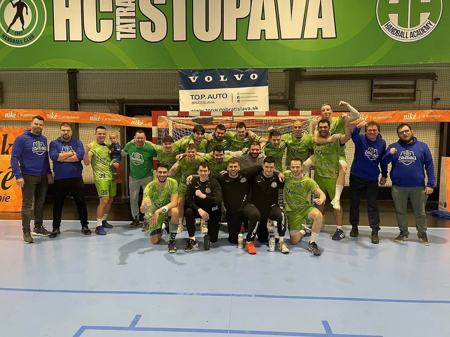 NHE: Zápas mesiaca jasne pre P. Bystricu, päťdesiatka na Záhorí