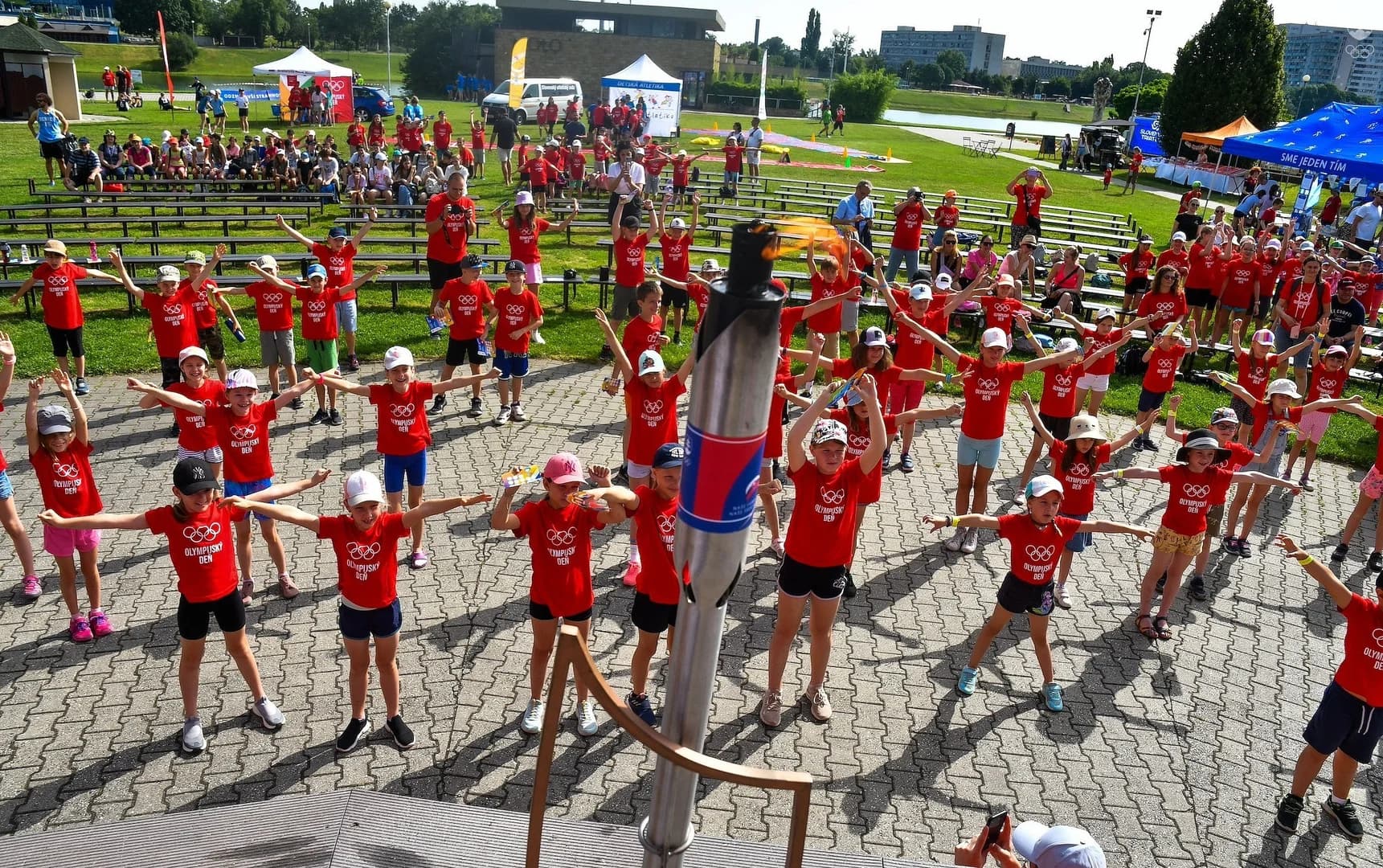 OLYMPIJSKÝ DEŇ 2025. ROZHÝBTE SVOJU TRIEDU, ŠKOLU, KOMUNITU