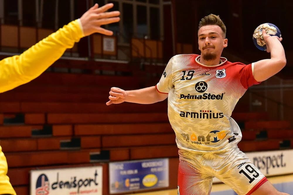 Trikrát úspešní hostia, body zostali v Šali a v Hlohovci
