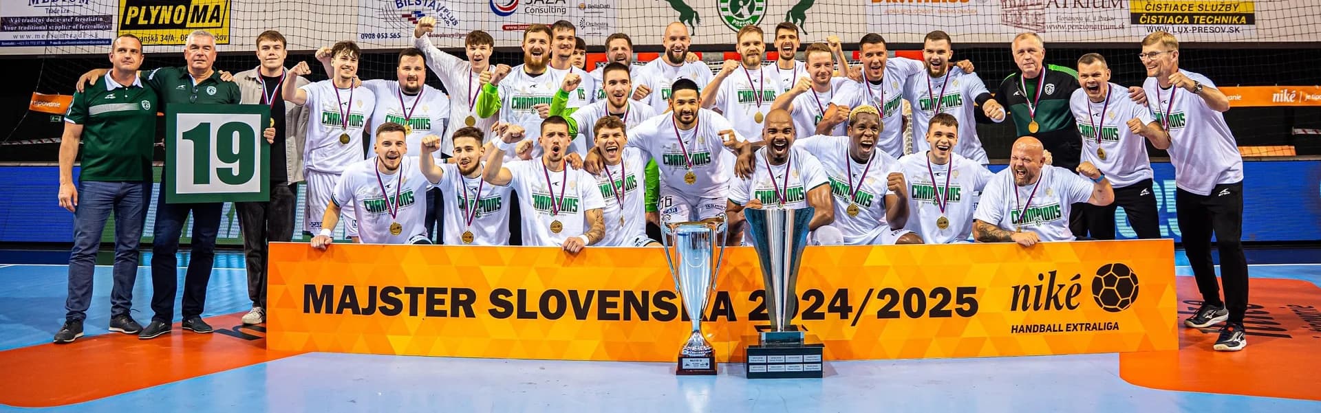 TATRAN PREŠOV OSLAVUJE ZISK 19. TITULU MAJSTRA SLOVENSKA 