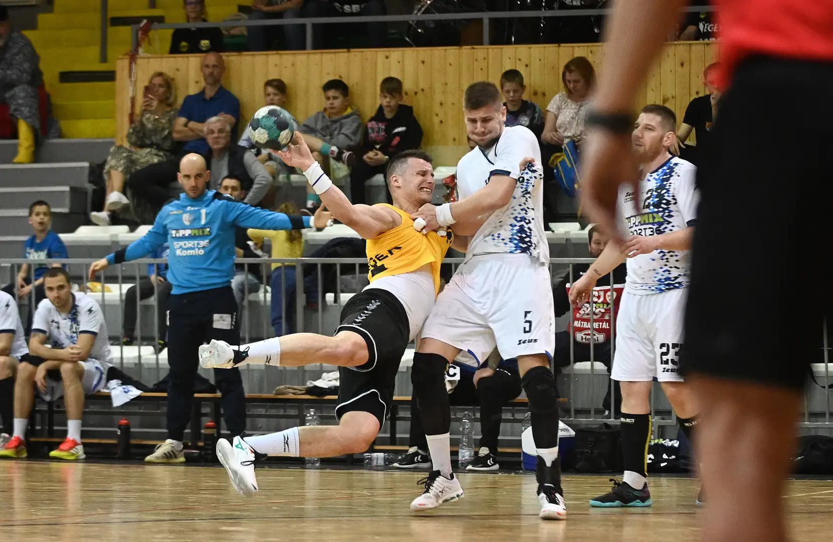 Macháč z Egeru do Veszprému