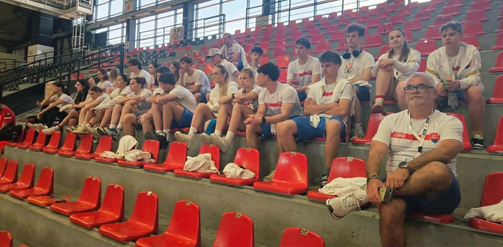 HODNOTENIE KLUBOVÝCH MAJSTROVSTIEV SVETA V MACEDÓNSKU Z POHĽADU TRÉNEROV SPORNEHO A HLAVATÉHO 