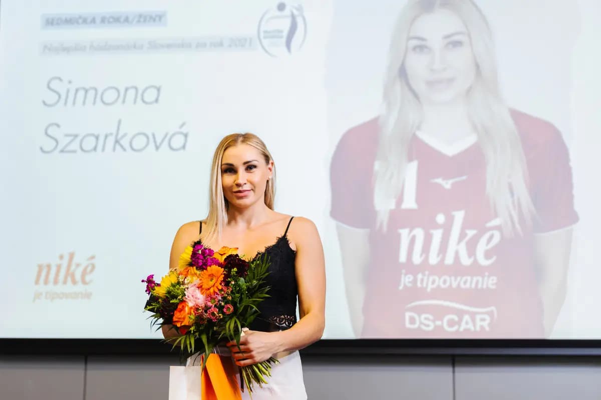 Podcast: So Simonou Szarkovou a Tomášom Urbanom o víťazstve v ankete o Hádzanára roka 2021
