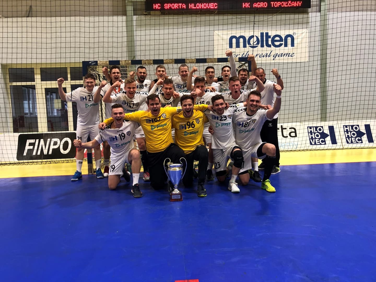 Slovnaft handball extraliga - Ligový pohár pre Sportu