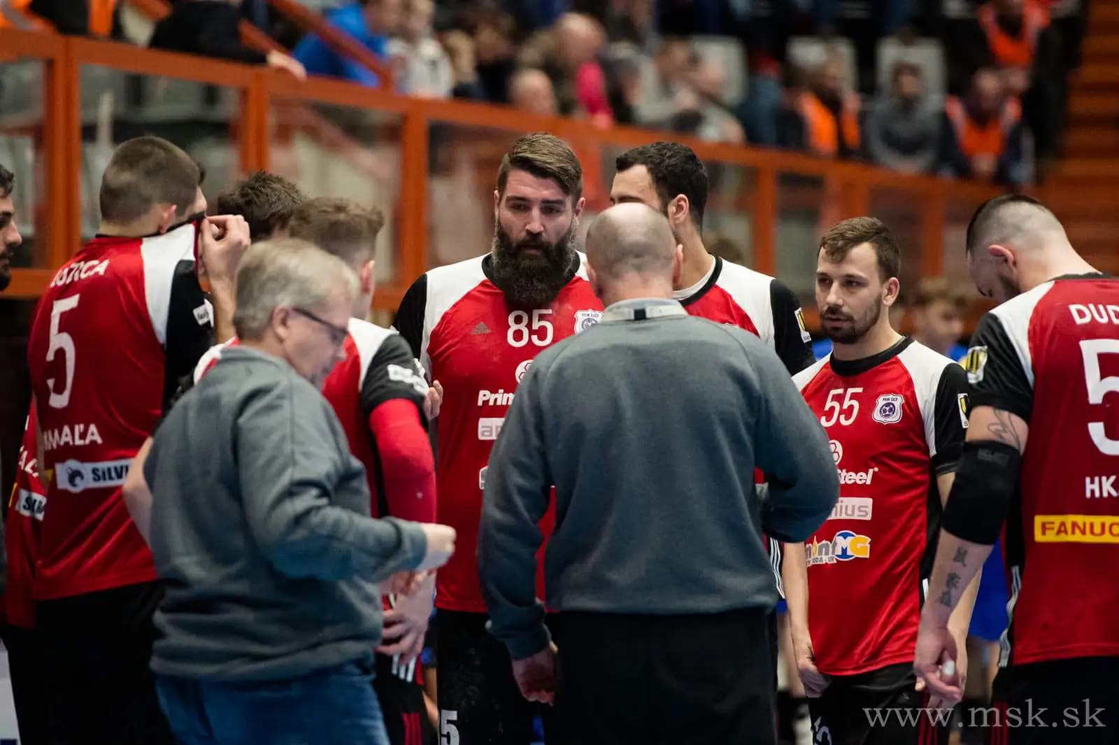 Kolesár už nie na lavičke Šale, HKM vedú Petro s Dudášom