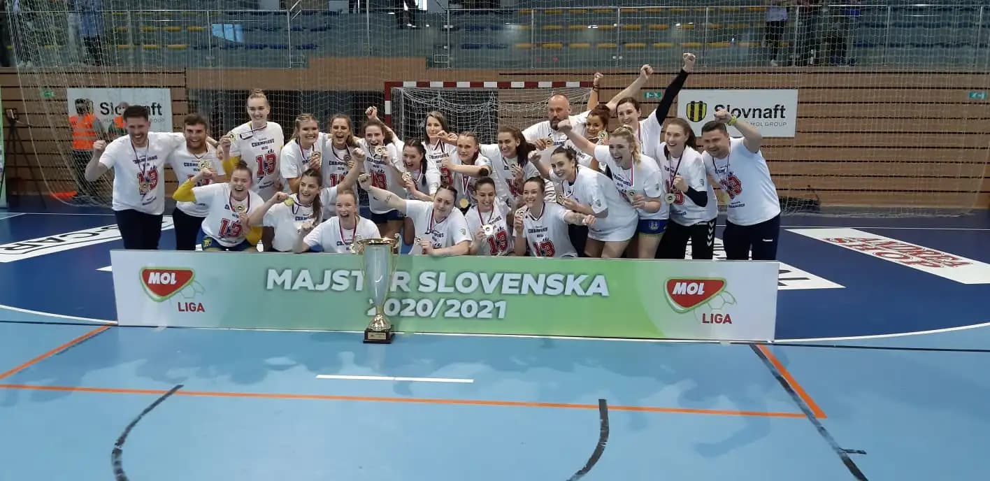 MOL Liga: Iuventa uspela aj v Dunajskej Strede a získala trinásty majstrovský titul