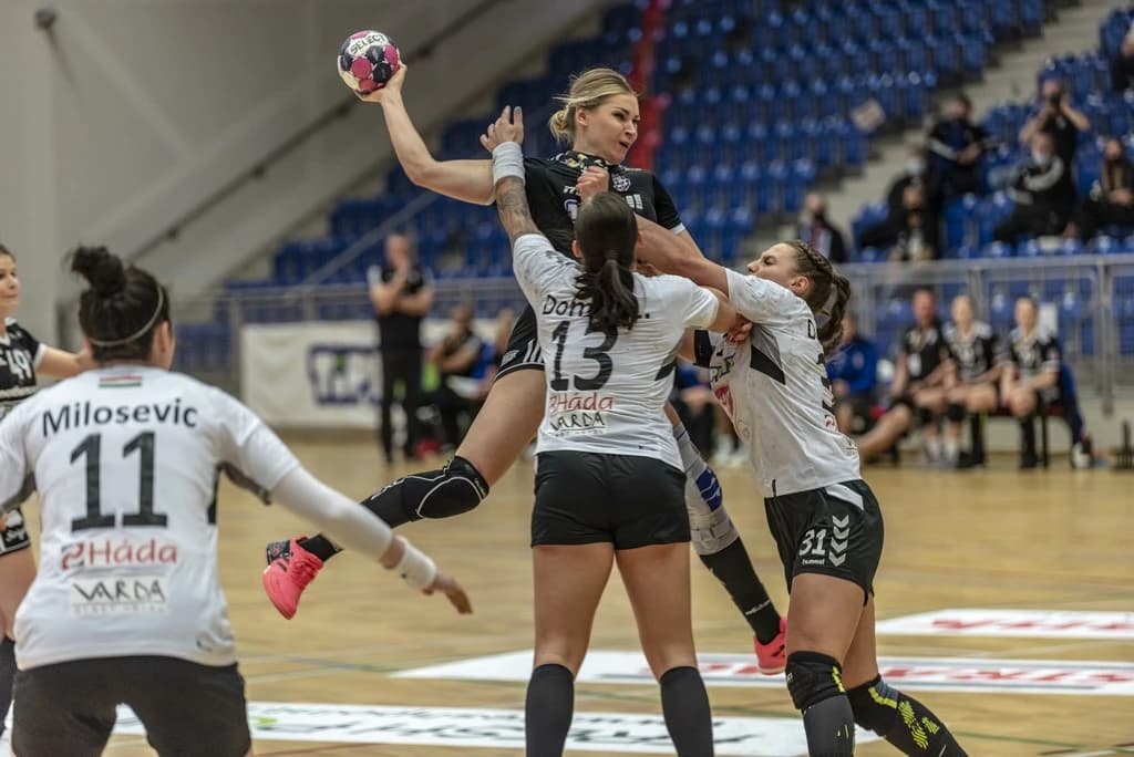 Slováci a Slovenky v zahraničí: Mosonmagyaróvár prestrihol negatívnu sériu, Szarkovej šesť gólov